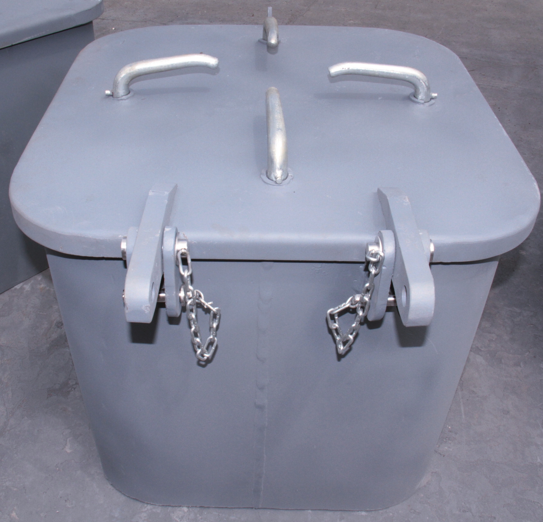 aluminum watertight hatch cover111175.jpg aluminum watertight hatch cover.JPG